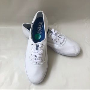 Women’s Keds White Sneakers NWT